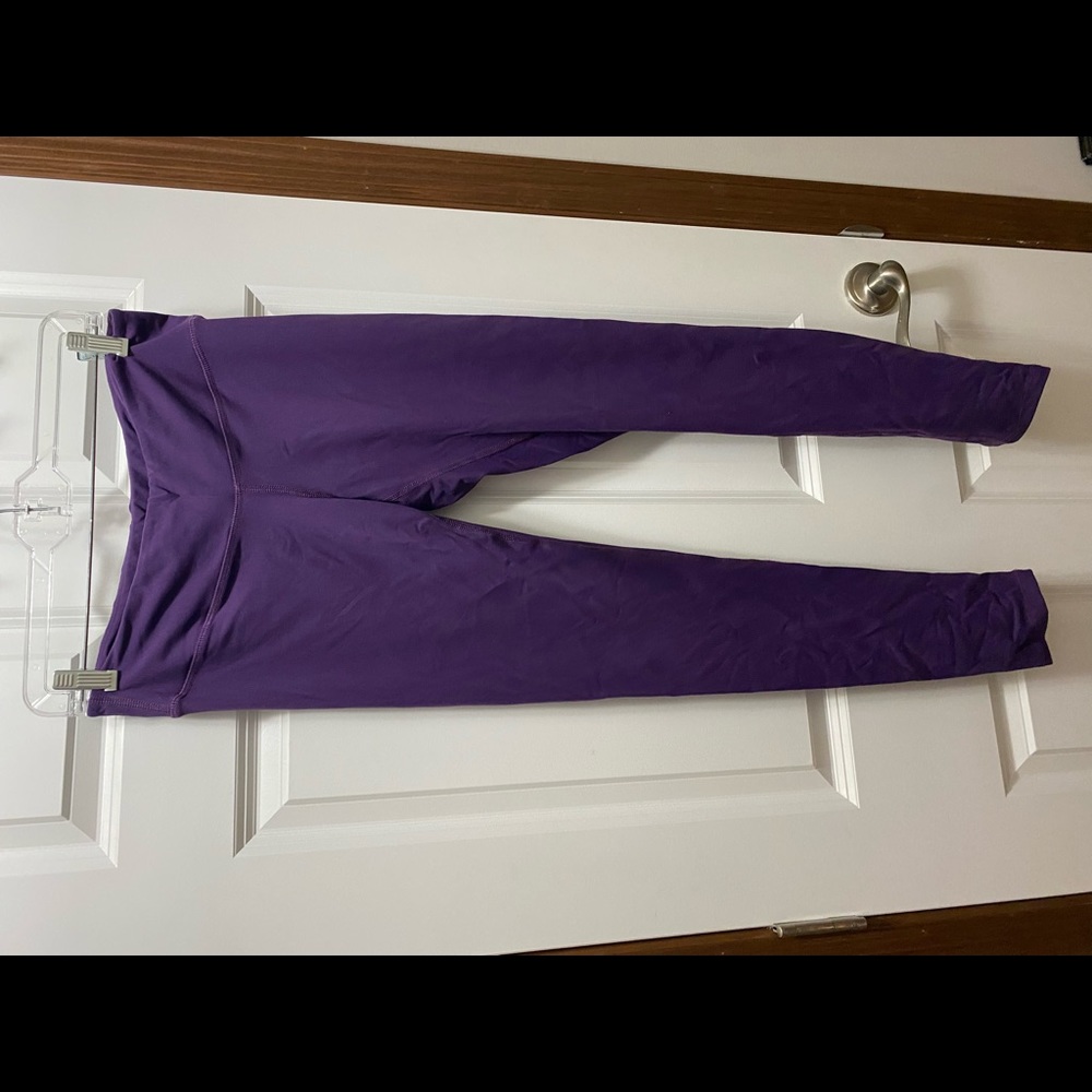 NWT Purple leggings.